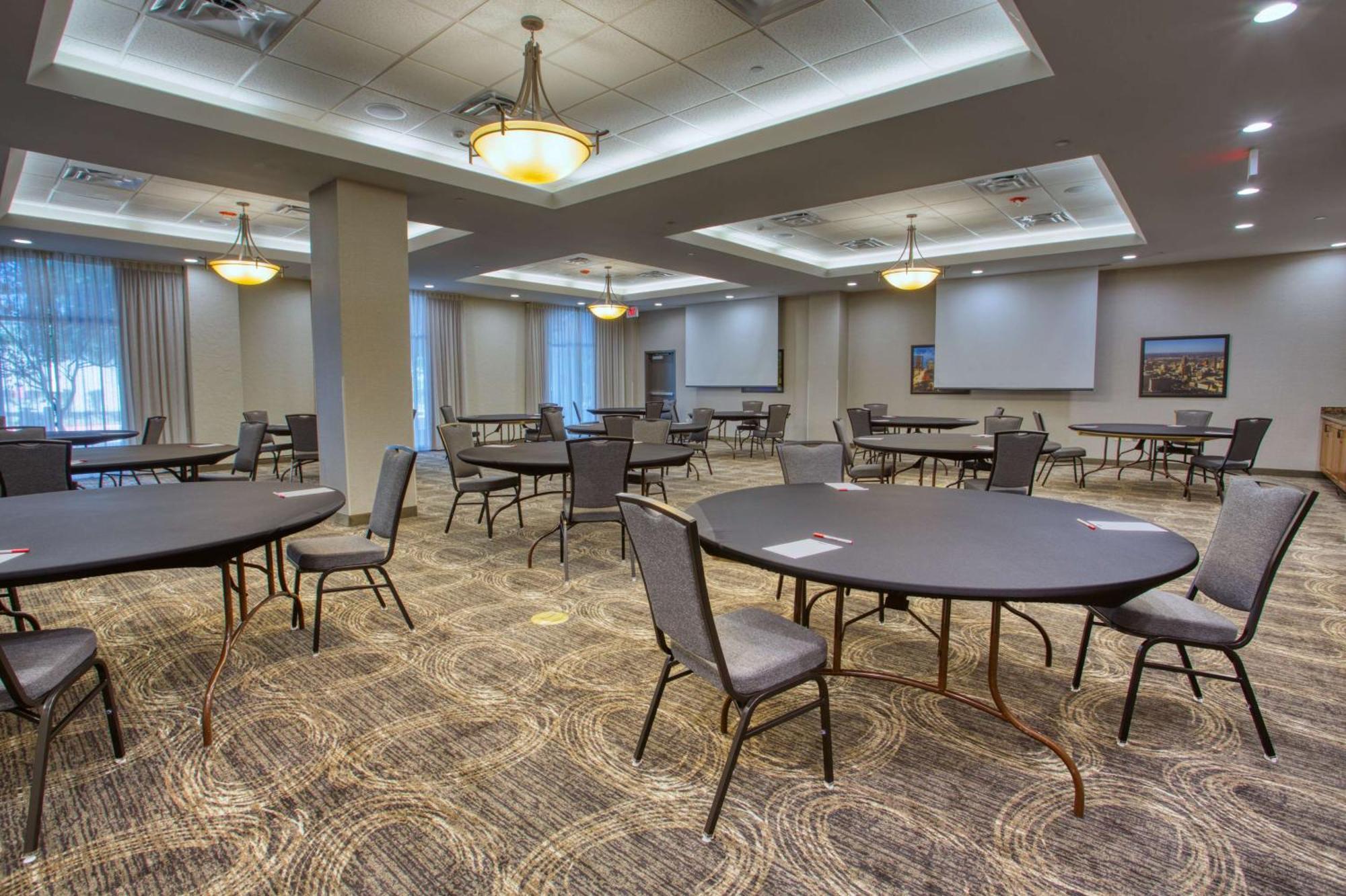 Drury Inn & Suites San Antonio Near La Cantera Eksteriør billede